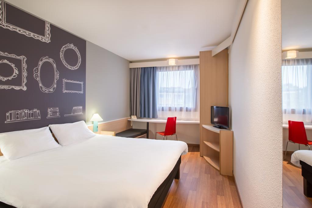 Ibis Szczecin Centrum Extérieur photo