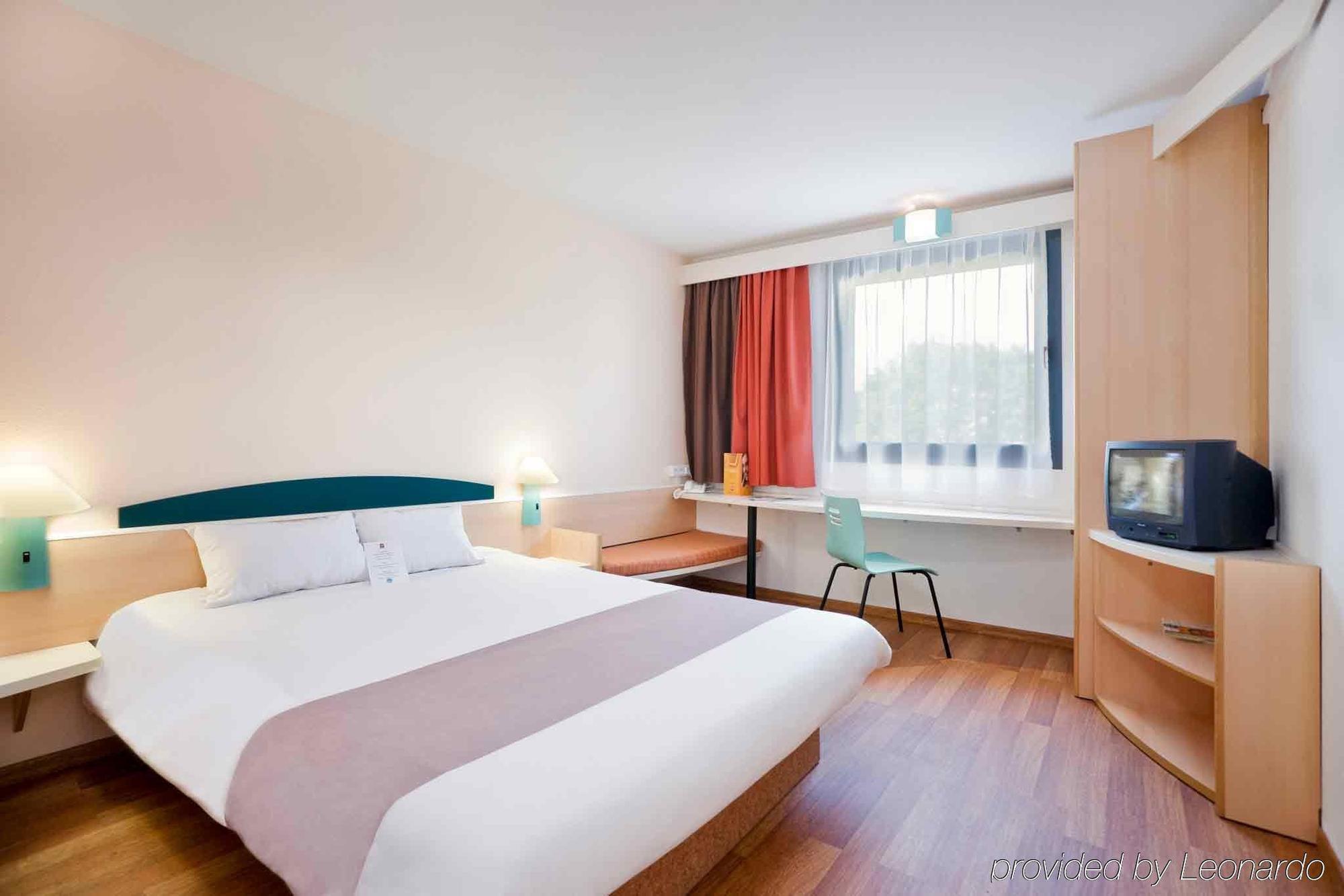 Ibis Szczecin Centrum Extérieur photo